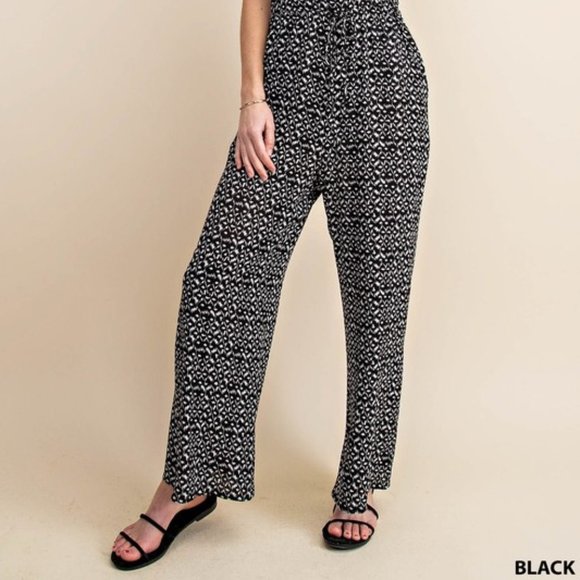 Black and White Jumpsuit - Picture 4 of 6